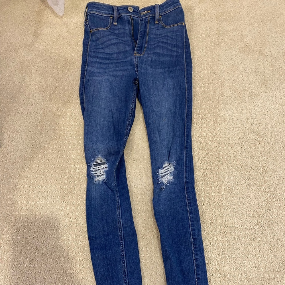 hollister ripped jeans